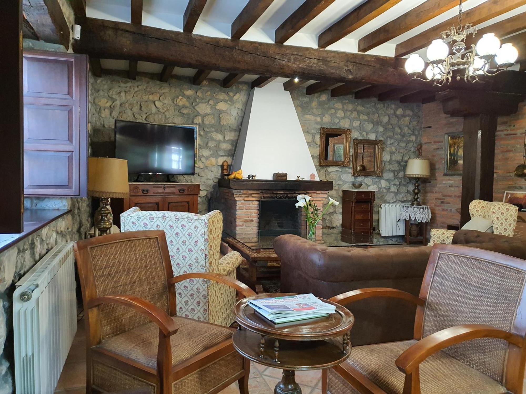 Posada San Tirso Tonanes Екстер'єр фото